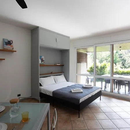 Apartment La Selva And Woods *